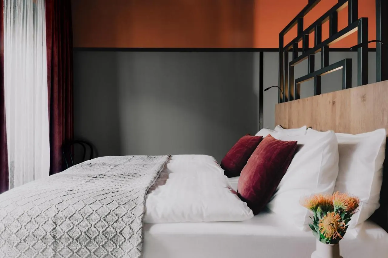 Weltwien Luxury Art Apartments & Free Parking 4*, Vienna