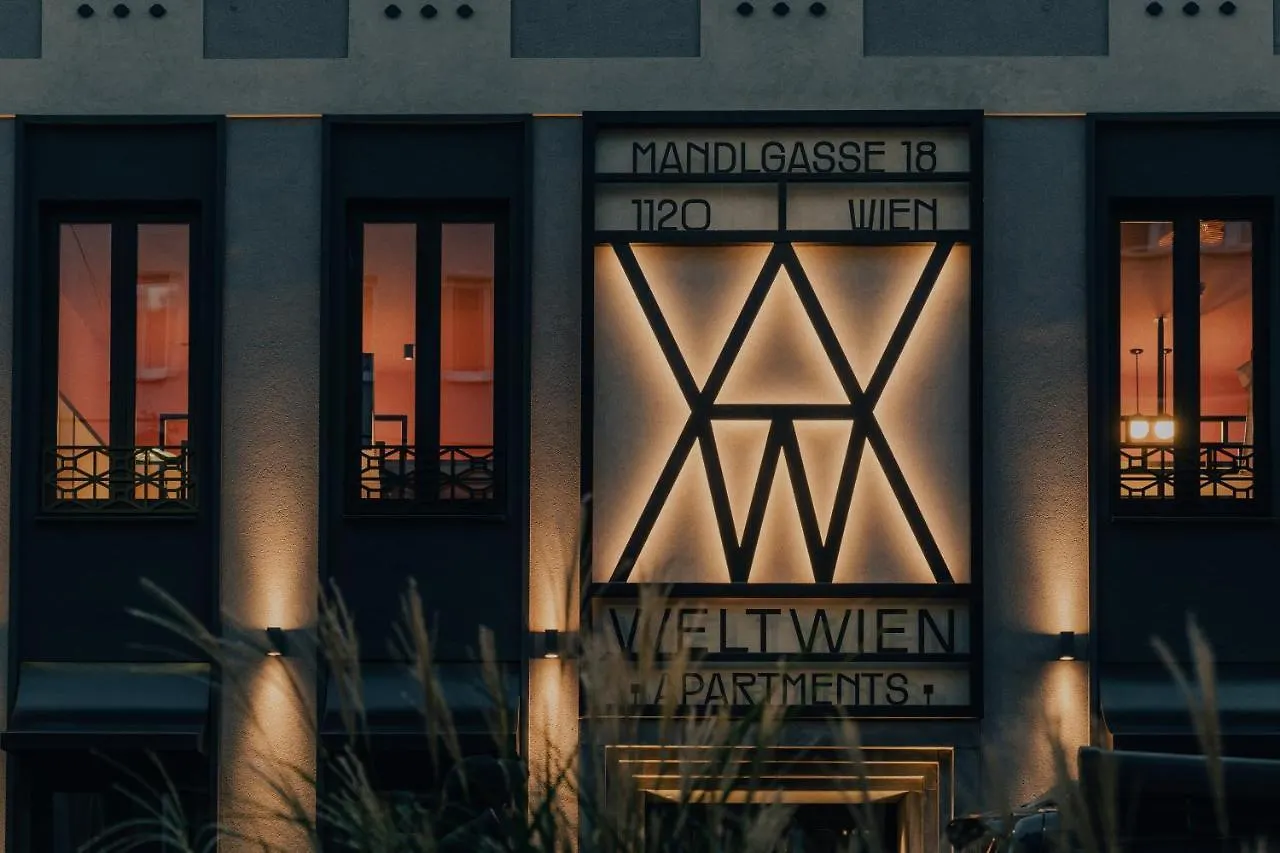 Weltwien Luxury Art Apartments & Free Parking Aparthotel