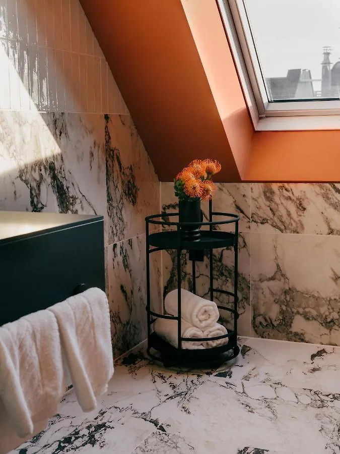 Weltwien Luxury Art Apartments & Free Parking 4*, Vienna