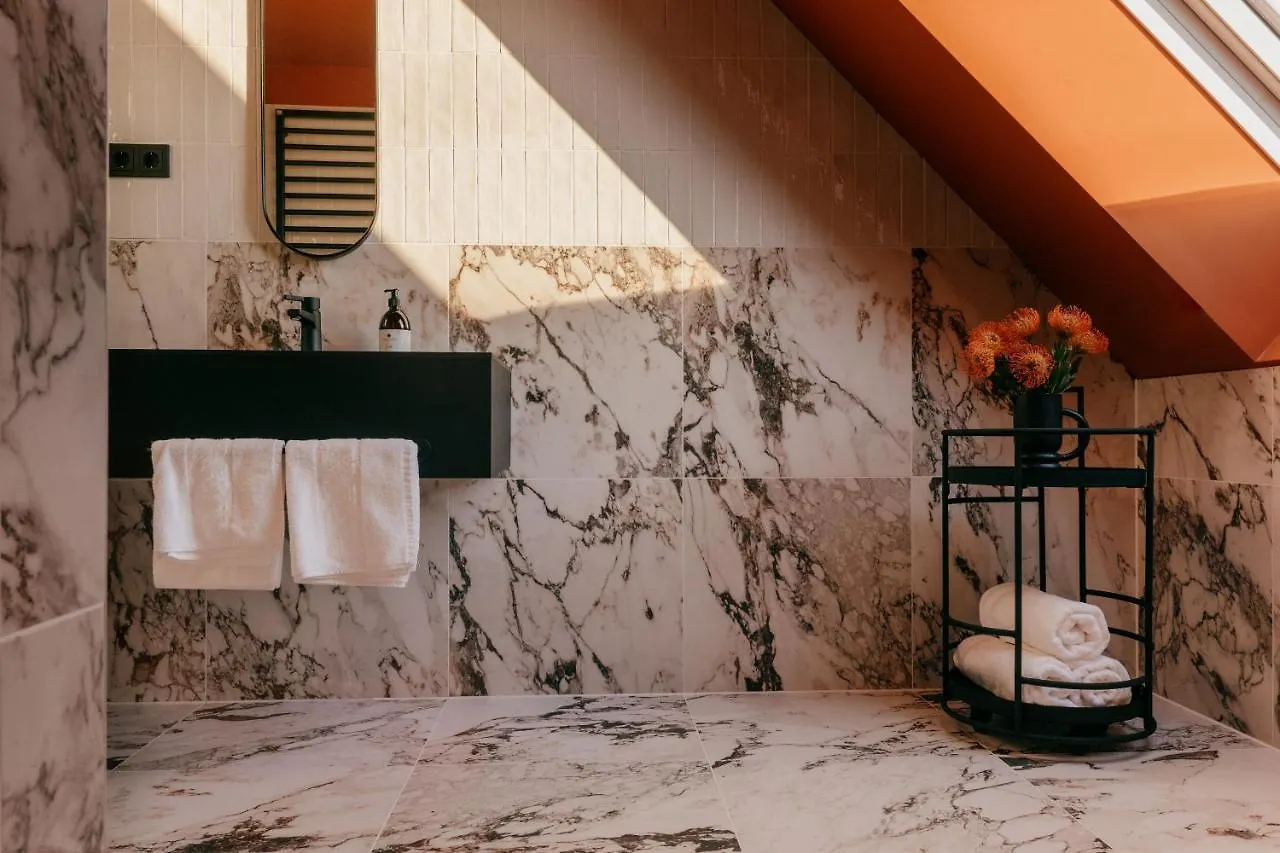 Aparthotel Weltwien Luxury Art Apartments & Free Parking