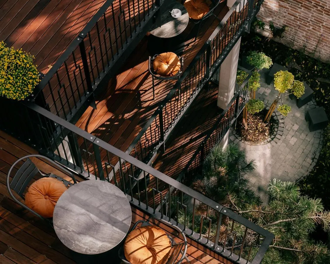 Weltwien Luxury Art Apartments & Free Parking Aparthotel
