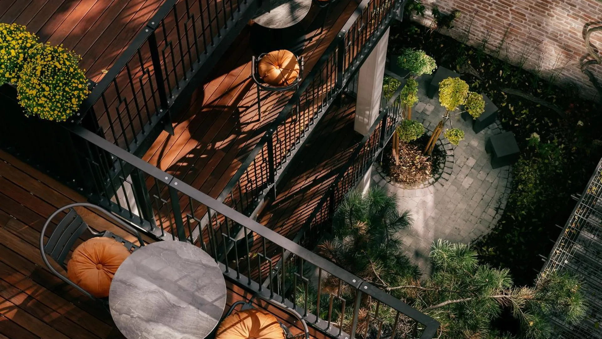 Weltwien Luxury Art Apartments & Free Parking 4*, Vienna