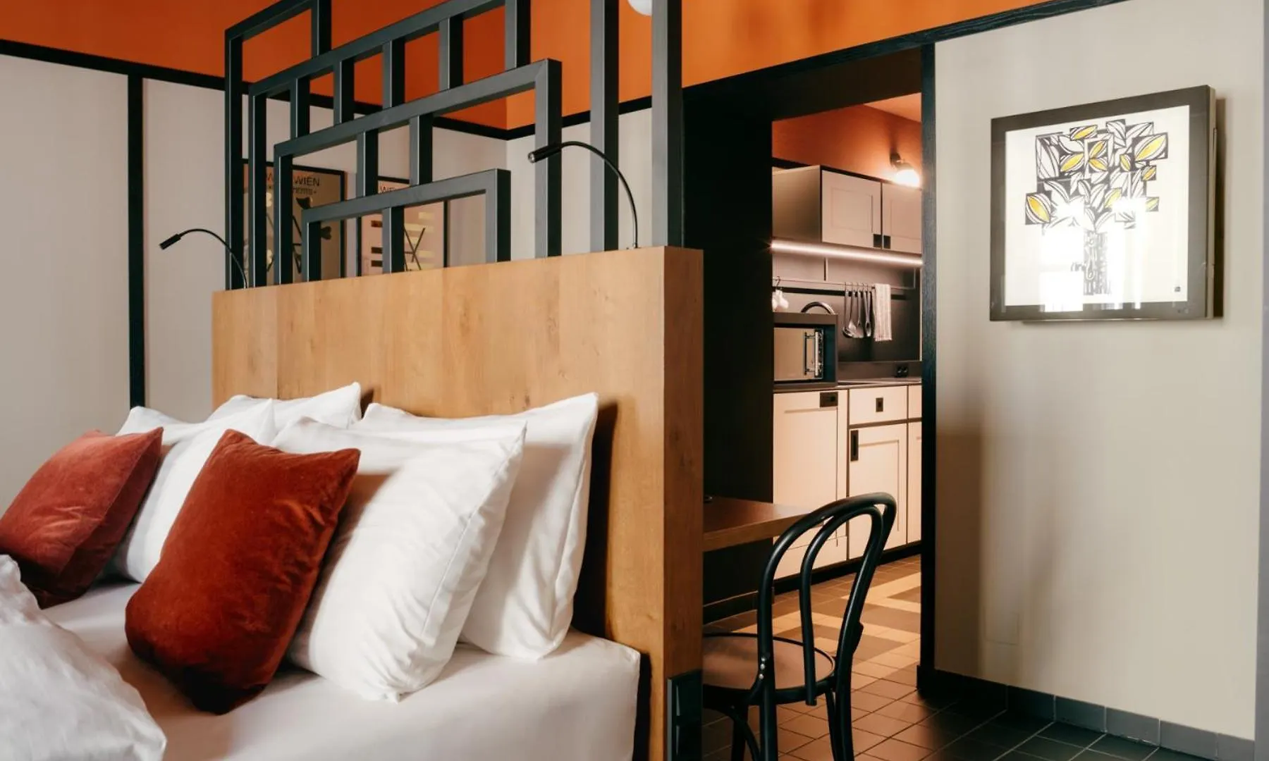 **** Aparthotel Weltwien Luxury Art Apartments & Free Parking Austria