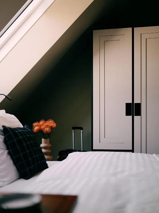 Weltwien Luxury Art Apartments & Free Parking